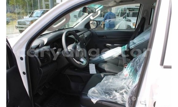 Buy Import Toyota Hilux White Car in Import - Dubai in Malawi Buy Import Toyota Hilux White Car in Import - Dubai in Malawi