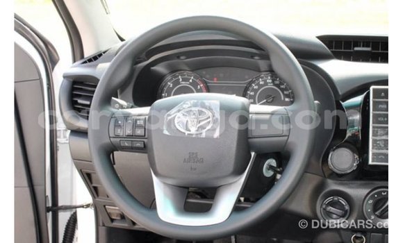Buy Import Toyota Hilux White Car in Import - Dubai in Malawi Buy Import Toyota Hilux White Car in Import - Dubai in Malawi