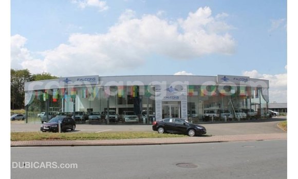 Buy Import Toyota Hilux White Car in Import - Dubai in Malawi Buy Import Toyota Hilux White Car in Import - Dubai in Malawi