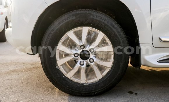 Buy Import Toyota Land Cruiser White Car in Import - Dubai in Malawi Buy Import Toyota Land Cruiser White Car in Import - Dubai in Malawi