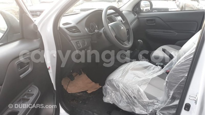 Big with watermark mitsubishi l200 malawi import dubai 7112