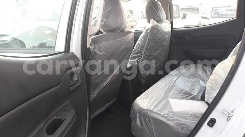 Big with watermark mitsubishi l200 malawi import dubai 7112