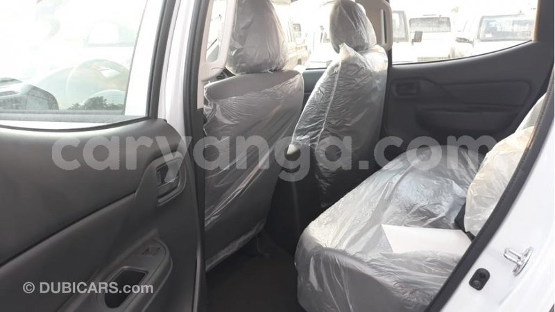 Big with watermark mitsubishi l200 malawi import dubai 7114
