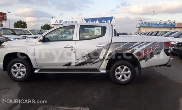 Buy Import Mitsubishi L200 White Car in Import - Dubai in Malawi Buy Import Mitsubishi L200 White Car in Import - Dubai in Malawi