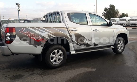 Buy Import Mitsubishi L200 White Car in Import - Dubai in Malawi Buy Import Mitsubishi L200 White Car in Import - Dubai in Malawi