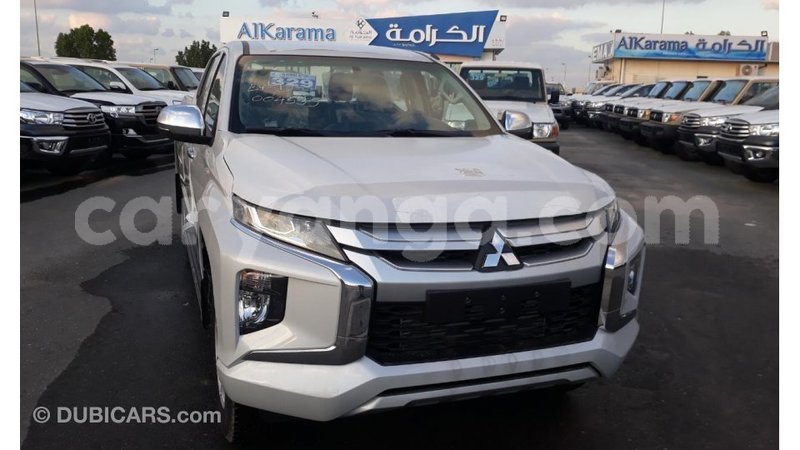 Big with watermark mitsubishi l200 malawi import dubai 7114