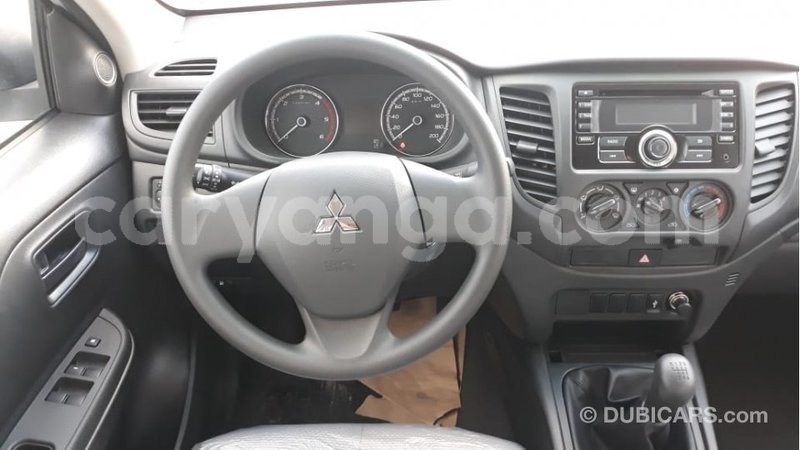 Big with watermark mitsubishi l200 malawi import dubai 7116