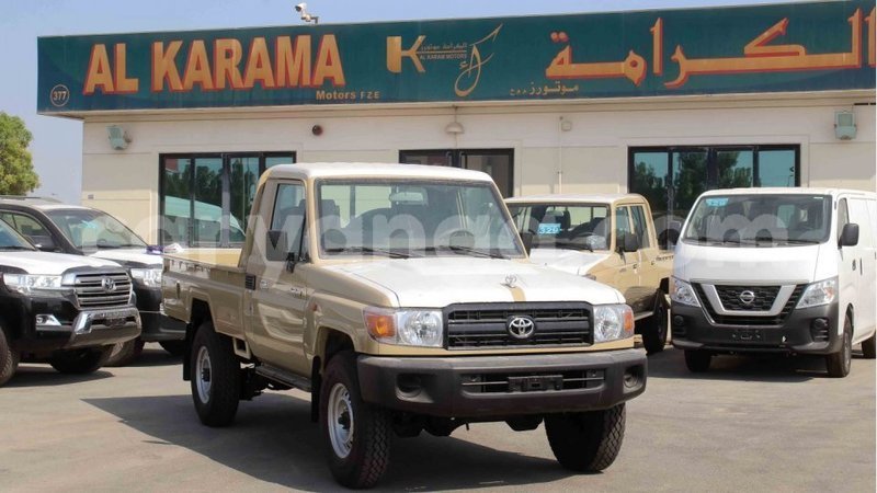 Big with watermark toyota land cruiser malawi import dubai 7119