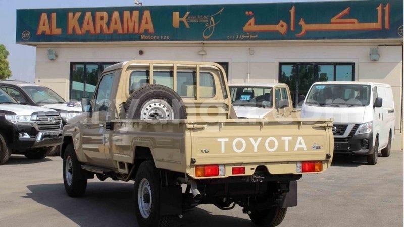 Big with watermark toyota land cruiser malawi import dubai 7119