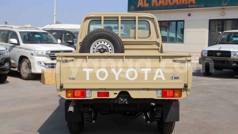 Big with watermark toyota land cruiser malawi import dubai 7119