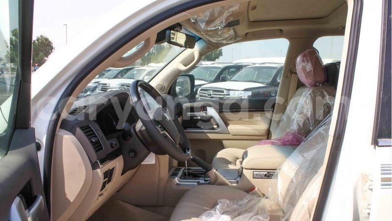 Big with watermark toyota land cruiser malawi import dubai 7121