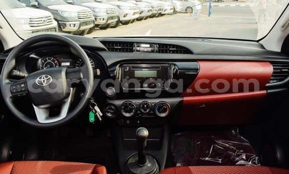 Buy Import Toyota Hilux White Car in Import - Dubai in Malawi Buy Import Toyota Hilux White Car in Import - Dubai in Malawi