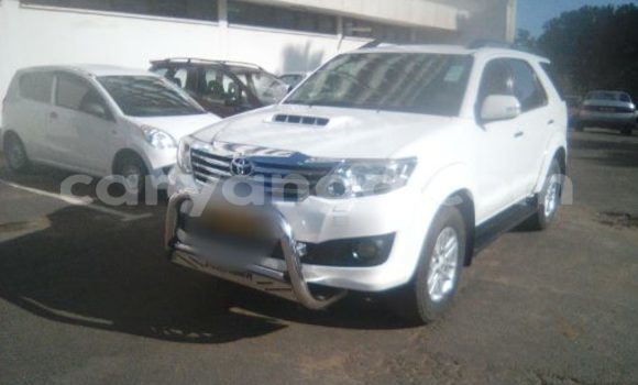 Buy Used Toyota Fortuner White Car in Limbe in Malawi Buy Used Toyota Fortuner White Car in Limbe in Malawi