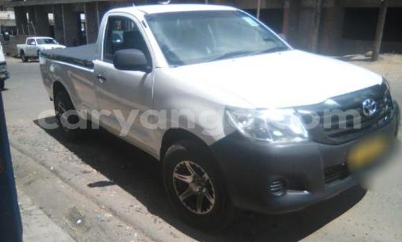 Buy Used Toyota Hilux White Car in Limbe in Malawi Buy Used Toyota Hilux White Car in Limbe in Malawi