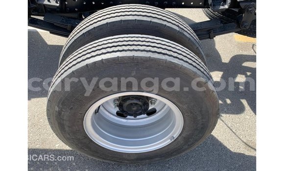 Buy Import Mitsubishi Canter White Car in Import - Dubai in Malawi Buy Import Mitsubishi Canter White Car in Import - Dubai in Malawi