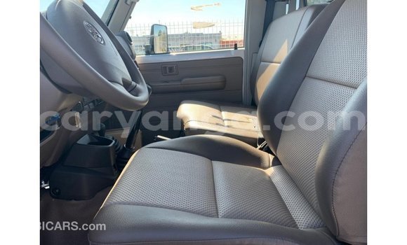 Buy Import Mitsubishi Canter White Car in Import - Dubai in Malawi Buy Import Mitsubishi Canter White Car in Import - Dubai in Malawi