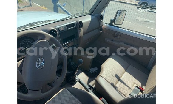 Buy Import Mitsubishi Canter White Car in Import - Dubai in Malawi Buy Import Mitsubishi Canter White Car in Import - Dubai in Malawi