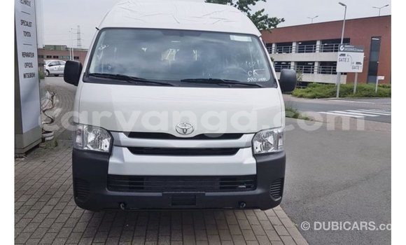 Buy Import Toyota Hiace White Car in Import - Dubai in Malawi Buy Import Toyota Hiace White Car in Import - Dubai in Malawi