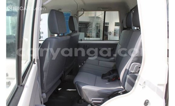 Buy Import Toyota Land Cruiser White Car in Import - Dubai in Malawi Buy Import Toyota Land Cruiser White Car in Import - Dubai in Malawi
