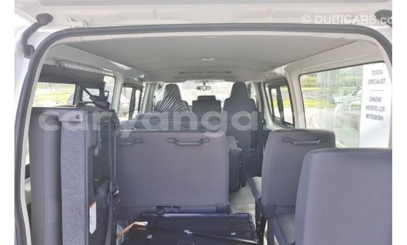 Buy Import Toyota Hiace White Car in Import - Dubai in Malawi Buy Import Toyota Hiace White Car in Import - Dubai in Malawi