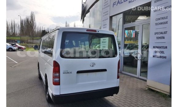 Buy Import Toyota Hiace White Car in Import - Dubai in Malawi Buy Import Toyota Hiace White Car in Import - Dubai in Malawi