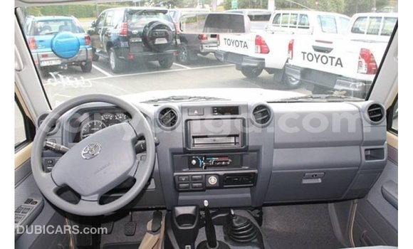 Buy Import Toyota Land Cruiser Beige Car in Import - Dubai in Malawi Buy Import Toyota Land Cruiser Beige Car in Import - Dubai in Malawi