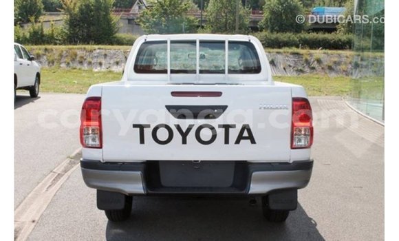Buy Import Toyota Hilux White Car in Import - Dubai in Malawi Buy Import Toyota Hilux White Car in Import - Dubai in Malawi