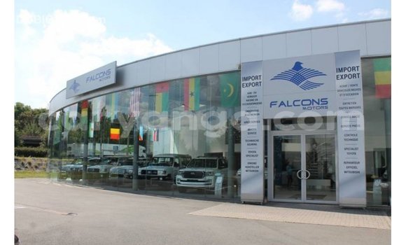 Buy Import Toyota Hilux White Car in Import - Dubai in Malawi Buy Import Toyota Hilux White Car in Import - Dubai in Malawi