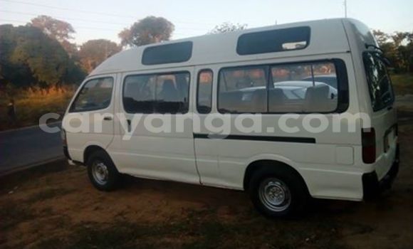 Buy Used Toyota 4Runner White Car in Blantyre in Malawi Buy Used Toyota 4Runner White Car in Blantyre in Malawi