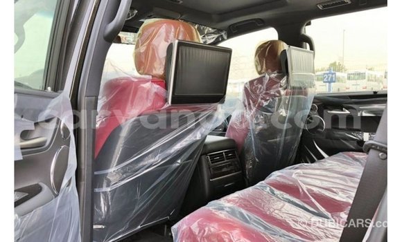 Acheter Import Voiture Lexus LX Noir à Import - Dubai, Malawi Acheter Import Voiture Lexus LX Noir à Import - Dubai, Malawi