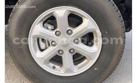 Buy Import Mitsubishi L200 Brown Car in Import - Dubai in Malawi Buy Import Mitsubishi L200 Brown Car in Import - Dubai in Malawi