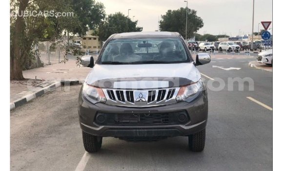 Buy Import Mitsubishi L200 Brown Car in Import - Dubai in Malawi Buy Import Mitsubishi L200 Brown Car in Import - Dubai in Malawi