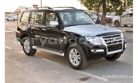 Buy Import Mitsubishi Pajero Black Car in Import - Dubai in Malawi Buy Import Mitsubishi Pajero Black Car in Import - Dubai in Malawi