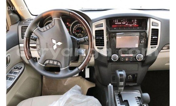 Buy Import Mitsubishi Pajero Black Car in Import - Dubai in Malawi Buy Import Mitsubishi Pajero Black Car in Import - Dubai in Malawi