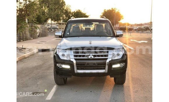 Buy Import Mitsubishi Pajero Black Car in Import - Dubai in Malawi Buy Import Mitsubishi Pajero Black Car in Import - Dubai in Malawi