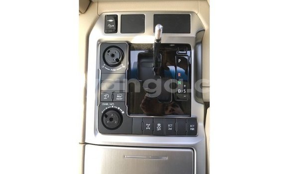 Acheter Import Voiture Toyota Land Cruiser Autre à Import - Dubai, Malawi Acheter Import Voiture Toyota Land Cruiser Autre à Import - Dubai, Malawi