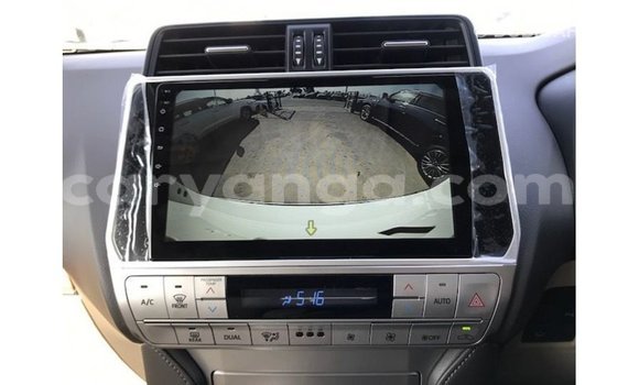 Acheter Import Voiture Toyota Prado Blanc à Import - Dubai, Malawi Acheter Import Voiture Toyota Prado Blanc à Import - Dubai, Malawi