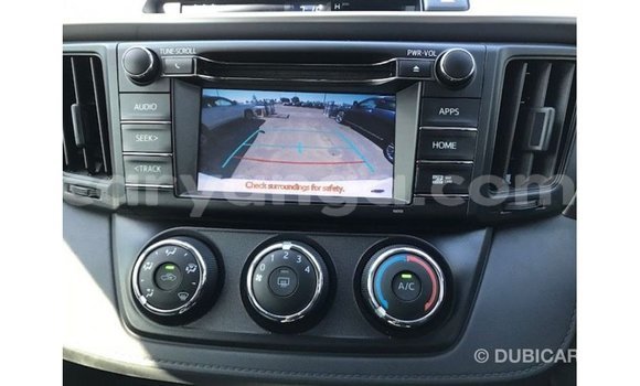 Acheter Import Voiture Toyota Fielder Blanc à Import - Dubai, Malawi Acheter Import Voiture Toyota Fielder Blanc à Import - Dubai, Malawi