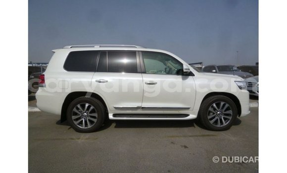 Buy Import Toyota Land Cruiser White Car in Import - Dubai in Malawi Buy Import Toyota Land Cruiser White Car in Import - Dubai in Malawi