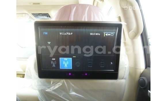 Buy Import Toyota Land Cruiser White Car in Import - Dubai in Malawi Buy Import Toyota Land Cruiser White Car in Import - Dubai in Malawi