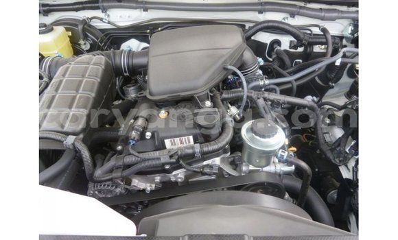 Acheter Import Voiture Toyota Prado Blanc à Import - Dubai, Malawi Acheter Import Voiture Toyota Prado Blanc à Import - Dubai, Malawi