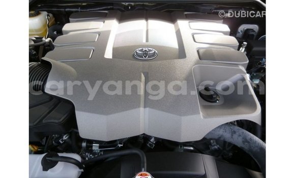Buy Import Toyota Land Cruiser White Car in Import - Dubai in Malawi Buy Import Toyota Land Cruiser White Car in Import - Dubai in Malawi