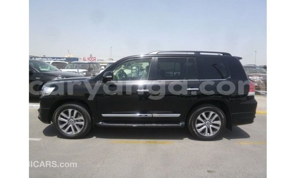 Acheter Import Voiture Toyota Land Cruiser Noir à Import - Dubai, Malawi Acheter Import Voiture Toyota Land Cruiser Noir à Import - Dubai, Malawi