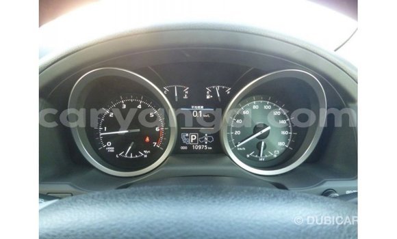 Acheter Import Voiture Toyota Land Cruiser Blanc à Import - Dubai, Malawi Acheter Import Voiture Toyota Land Cruiser Blanc à Import - Dubai, Malawi