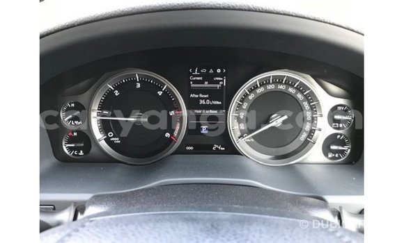 Buy Import Toyota Land Cruiser White Car in Import - Dubai in Malawi Buy Import Toyota Land Cruiser White Car in Import - Dubai in Malawi