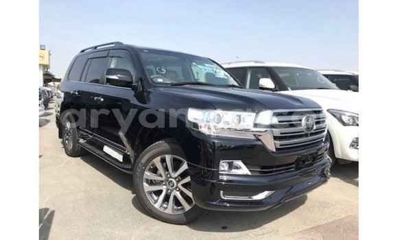 Buy Import Toyota Land Cruiser Black Car in Import - Dubai in Malawi Buy Import Toyota Land Cruiser Black Car in Import - Dubai in Malawi