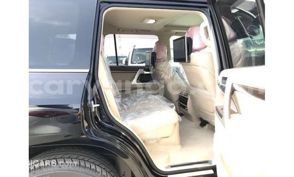 Buy Import Toyota Land Cruiser Black Car in Import - Dubai in Malawi Buy Import Toyota Land Cruiser Black Car in Import - Dubai in Malawi