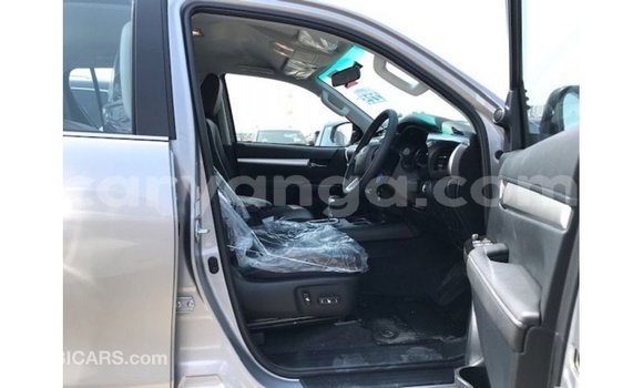 Nunua Imported Toyota Hilux Other Gari ndani ya Import - Dubai nchini Malawi Nunua Imported Toyota Hilux Other Gari ndani ya Import - Dubai nchini Malawi