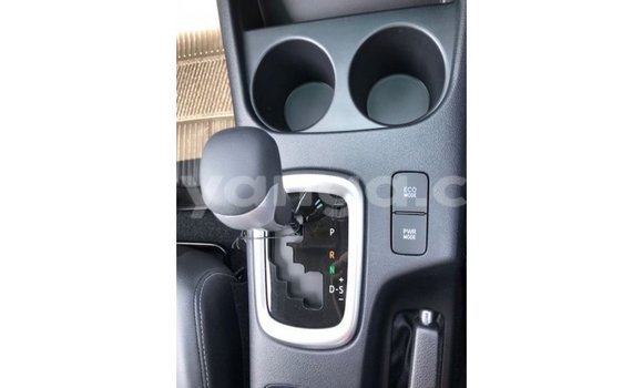 Acheter Import Voiture Toyota Hilux Noir à Import - Dubai, Malawi Acheter Import Voiture Toyota Hilux Noir à Import - Dubai, Malawi