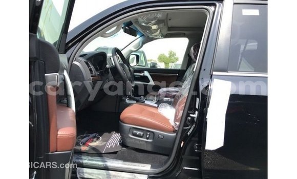 Buy Import Toyota Land Cruiser Black Car in Import - Dubai in Malawi Buy Import Toyota Land Cruiser Black Car in Import - Dubai in Malawi